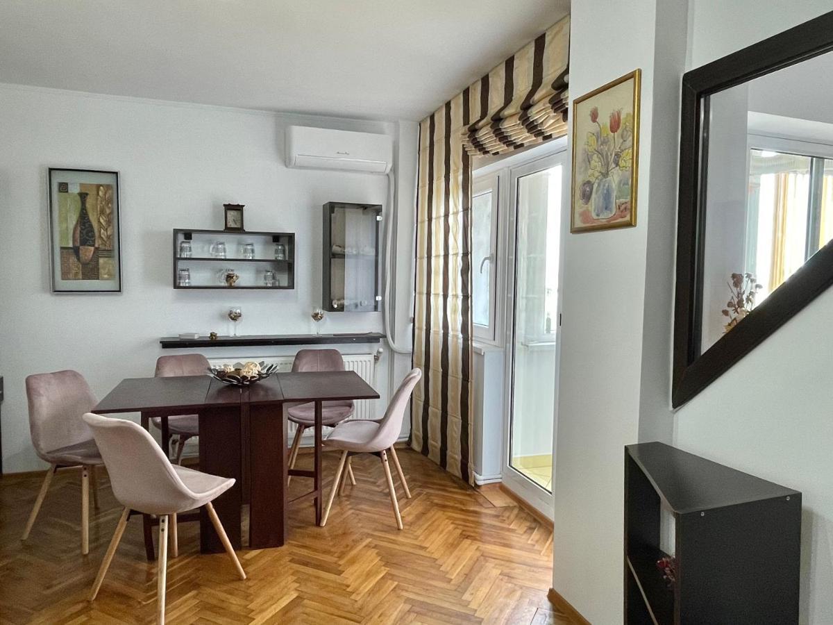Apartment Danube View Tulcea Exteriör bild