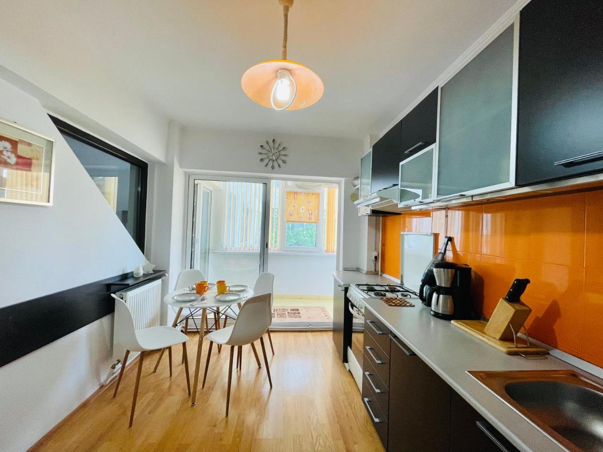 Apartment Danube View Tulcea Exteriör bild