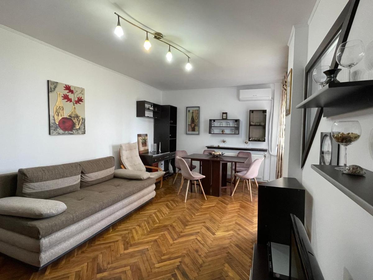 Apartment Danube View Tulcea Exteriör bild